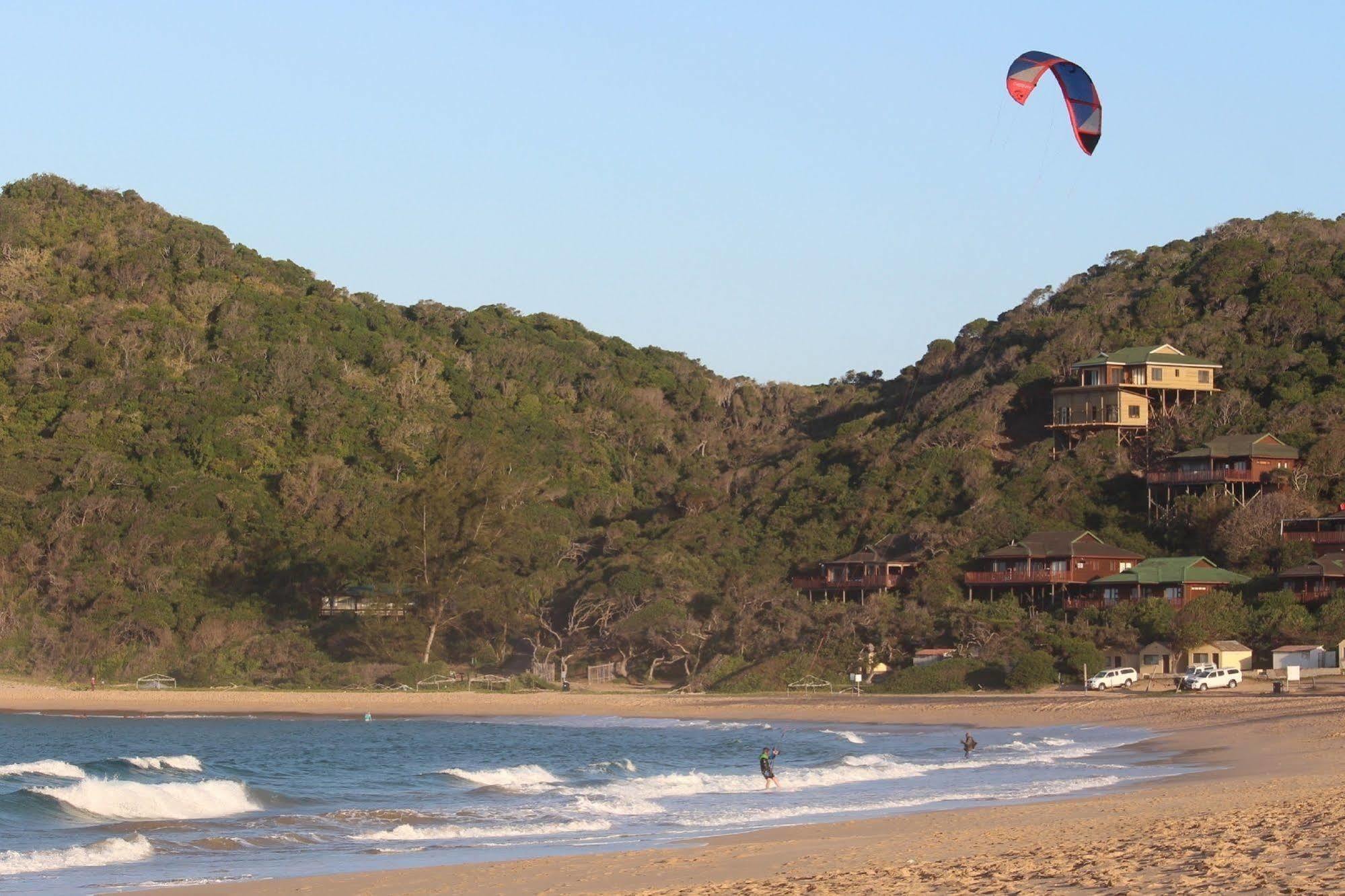 Devocean Eco Adventure Lodge Ponta do Ouro Exterior photo